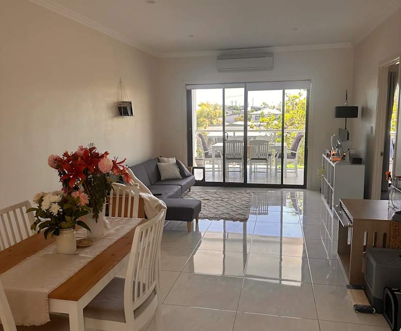 Unfurnished room with own bathroom