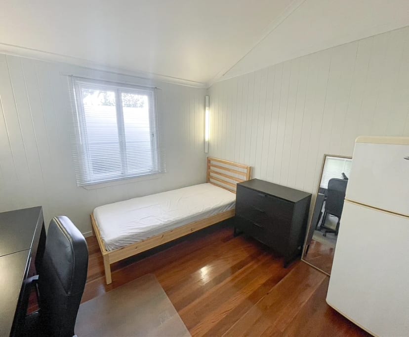 $205, Student-accommodation, 5 bathrooms, Highgate Hill QLD 4101