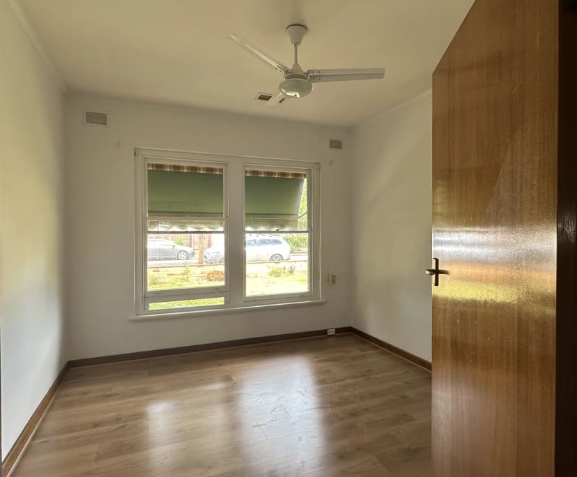 3 Rooms for Rent in Brighton, Adelaide 160180, F...