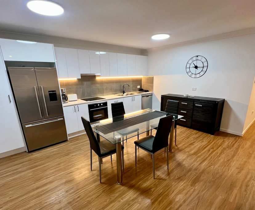 $400, Share-house, 3 bathrooms, Coolangatta QLD 4225