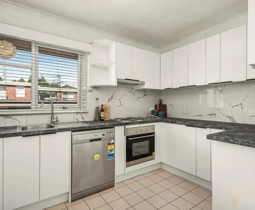 Unfurnished room in a flatshare