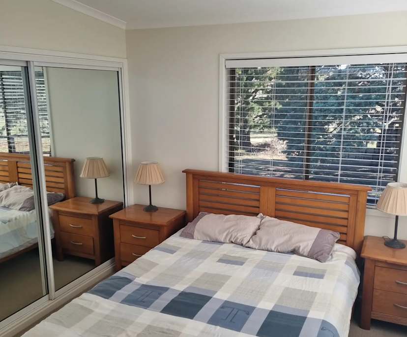 Room in a share house