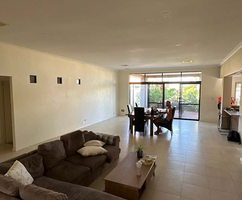 $250, Share-house, 4 bathrooms, Banksia Grove WA 6031