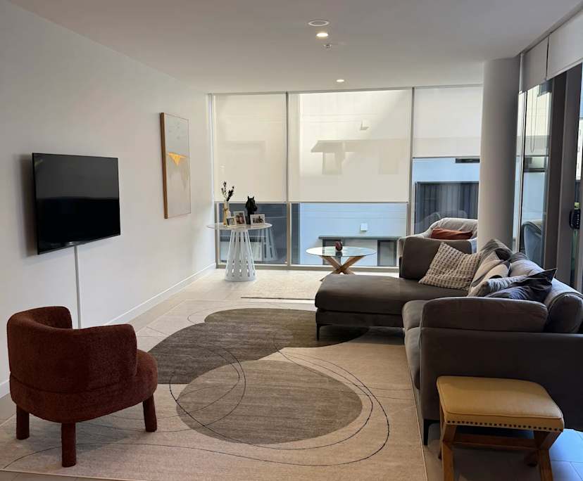 Furnished room with own bathroom