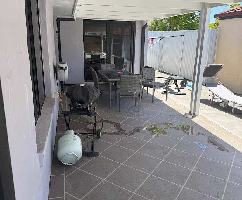 $350, Student-accommodation, 3 bathrooms, Helensvale QLD 4212