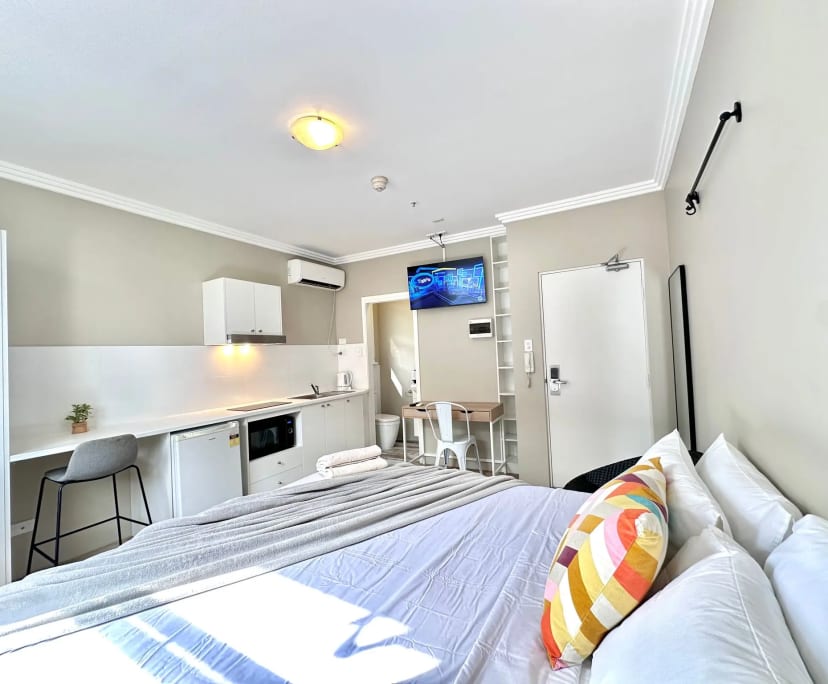 $700, Flatshare, 2 bathrooms, Potts Point NSW 2011