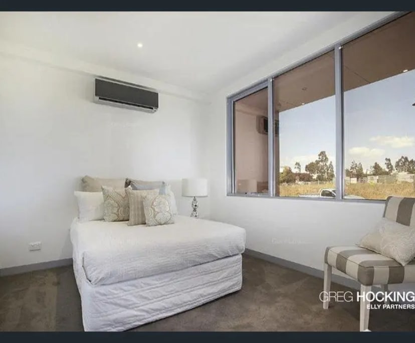 Room for Rent in Maribyrnong, Melbourne 300, Furn...