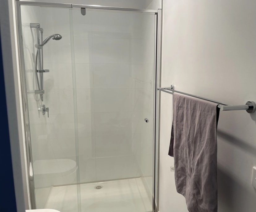 $300, Share-house, 2 bathrooms, Sunshine North VIC 3020