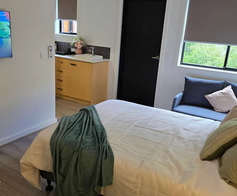 $350, Share-house, 6 bathrooms, Pakenham VIC 3810