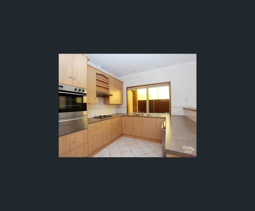 Unfurnished room in a share house
