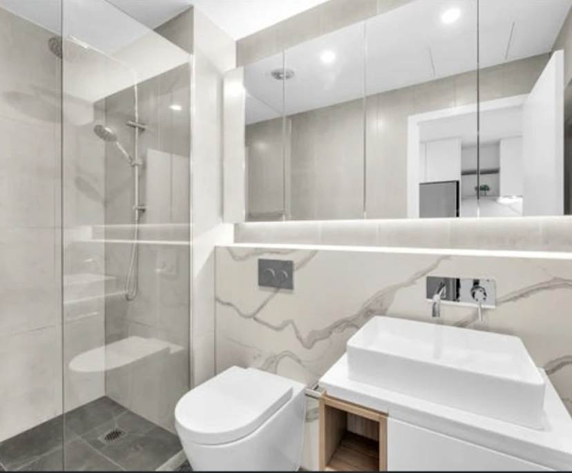 $600, 1-bed, 1 bathroom, Carnegie VIC 3163