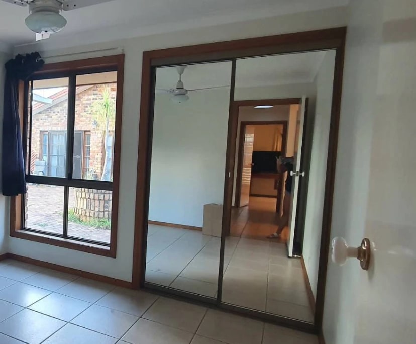 $450, Whole-property, 3 bathrooms, Rochedale South QLD 4123