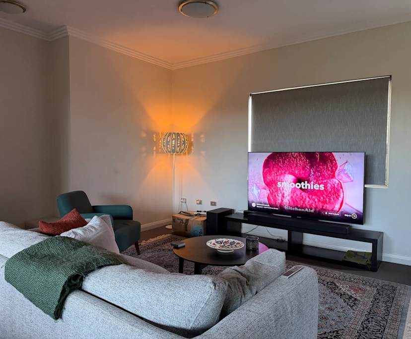 Whole property with 2 rooms for rent