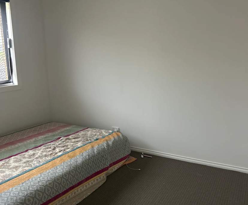 Room in a share house