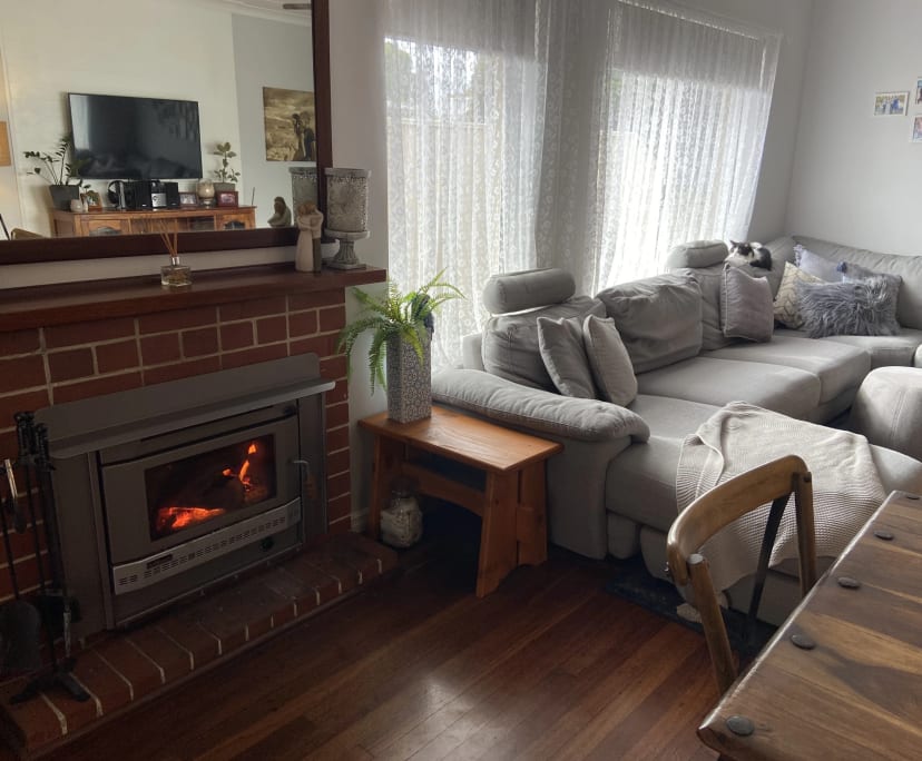 Unfurnished room in a share house