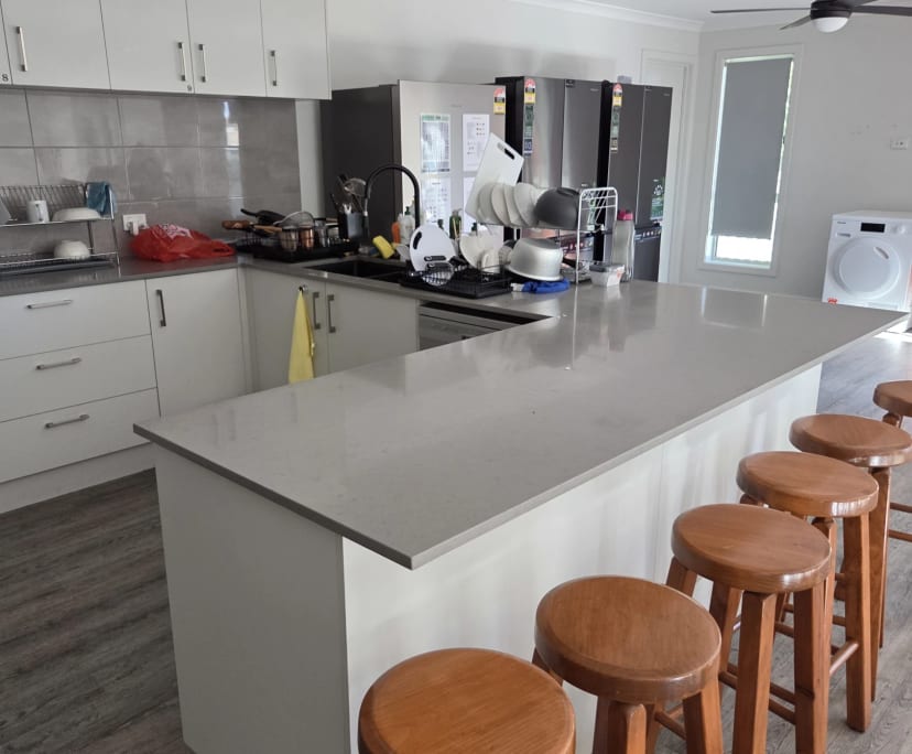 $280-350, Share-house, 8 rooms, Flora Hill VIC 3550, Flora Hill VIC 3550