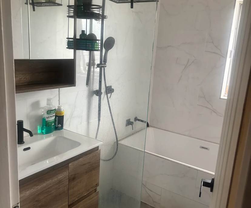 Unfurnished room in a share house