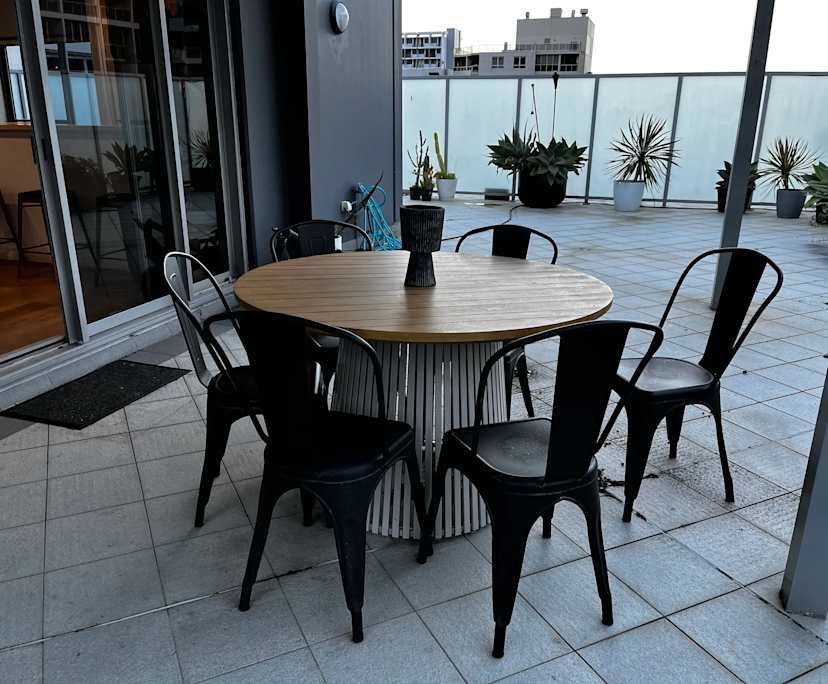 $520, Flatshare, 2 bathrooms, Waterloo NSW 2017