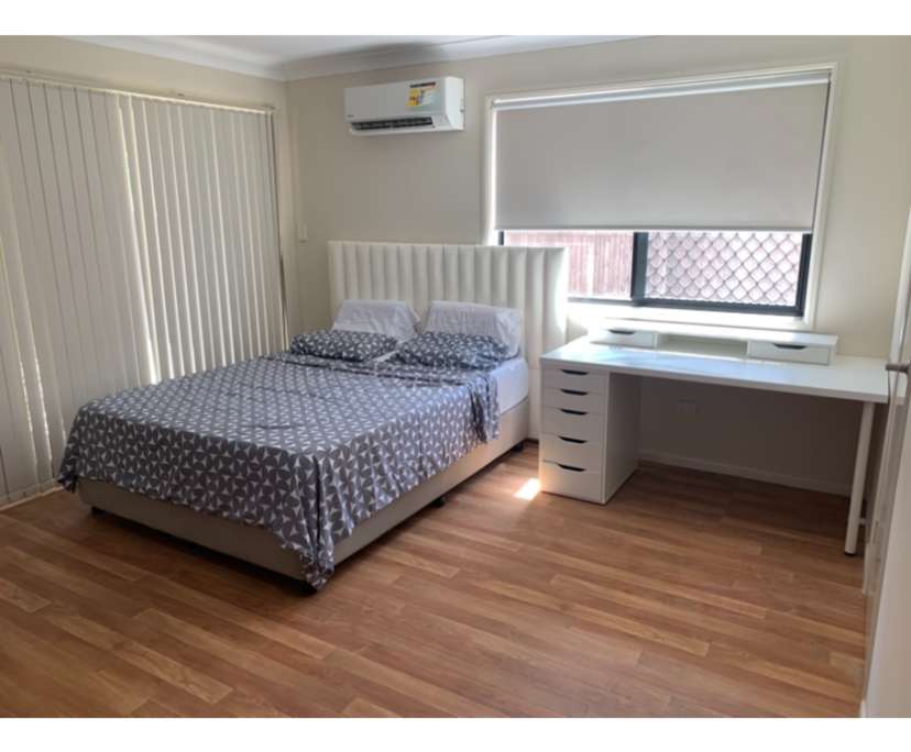 Furnished room with own bathroom