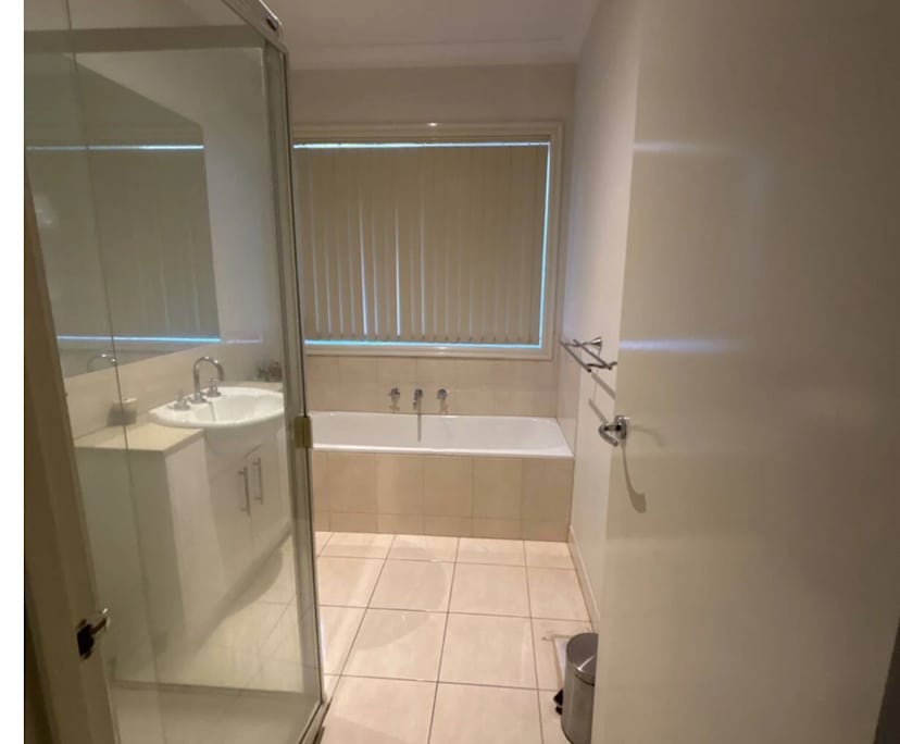 $300, Share-house, 3 bathrooms, Mont Albert North VIC 3129
