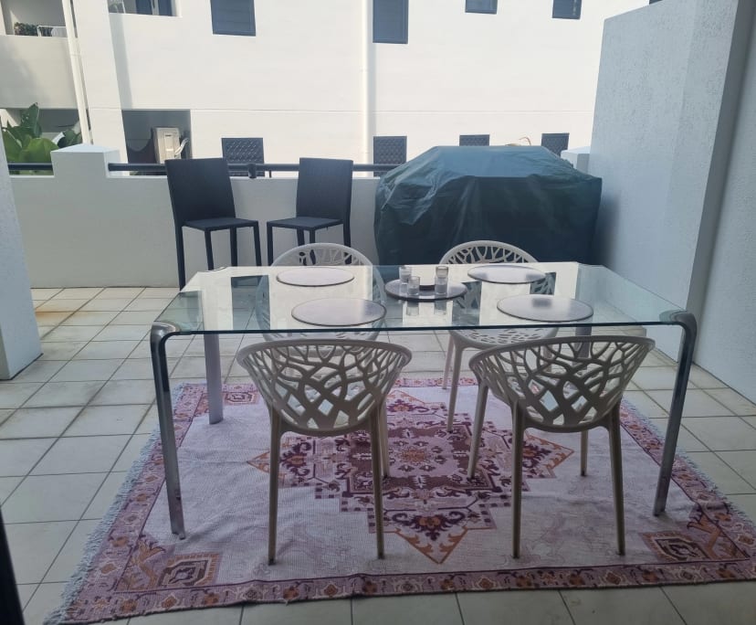 $290, Flatshare, 3 bathrooms, Parramatta Park QLD 4870