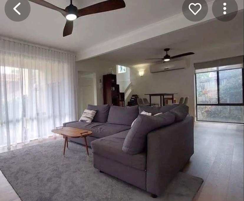 Furnished room in a share house