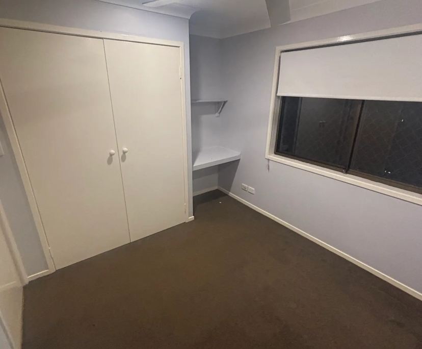 Unfurnished room in a share house