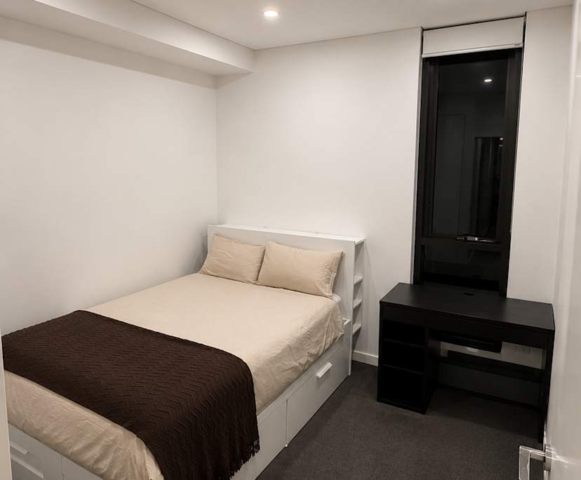 Furnished room with own bathroom