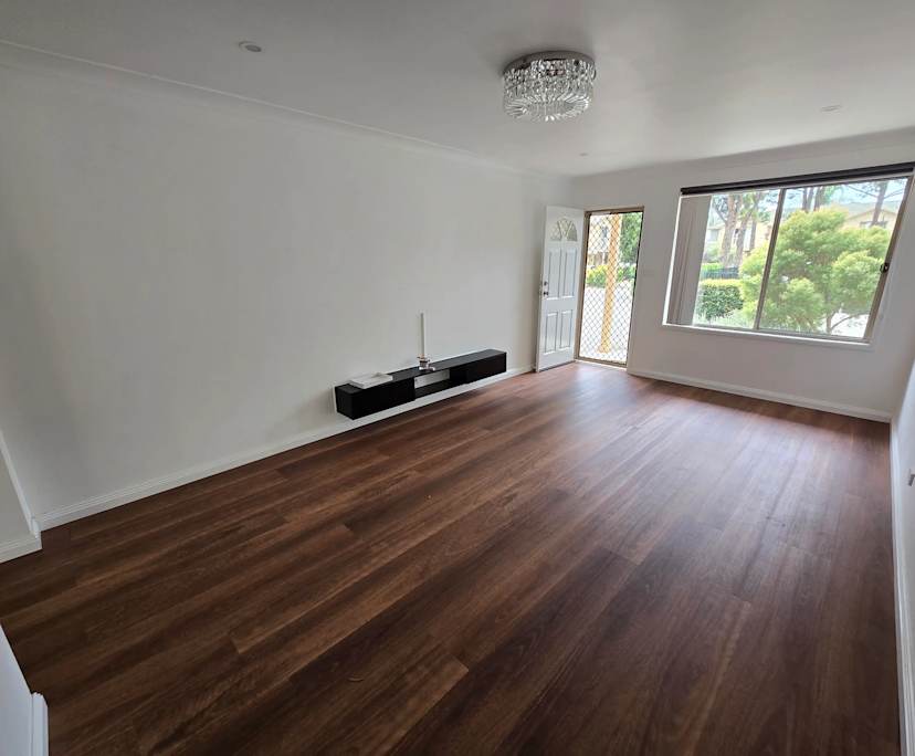 Whole property with 4 rooms for rent