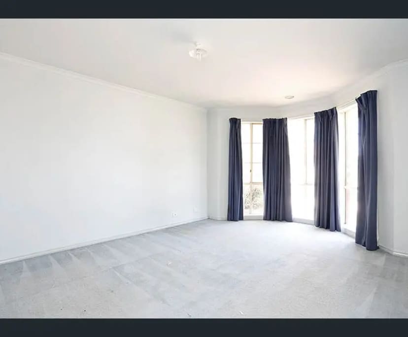 $200, Share-house, 3 bathrooms, Melton VIC 3337