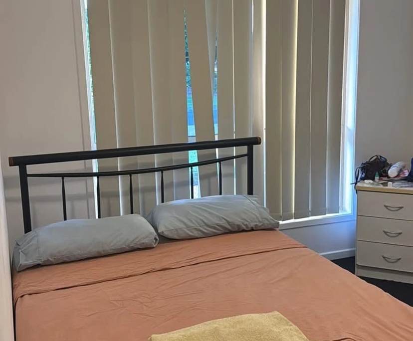 Room in a share house
