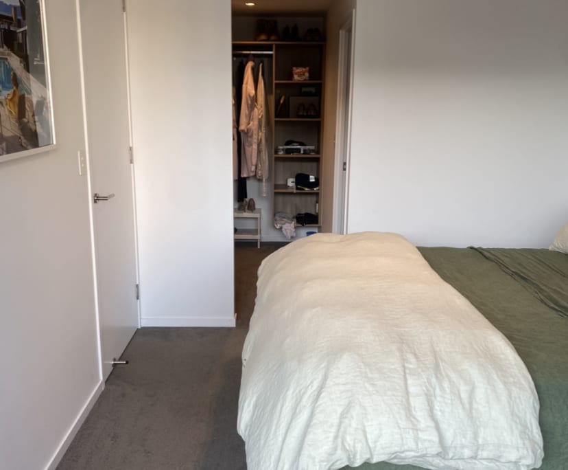 $600, Flatshare, 2 bathrooms, Newstead QLD 4006