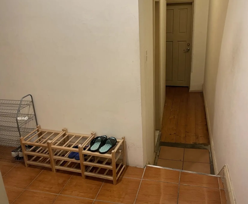 Furnished room in a share house
