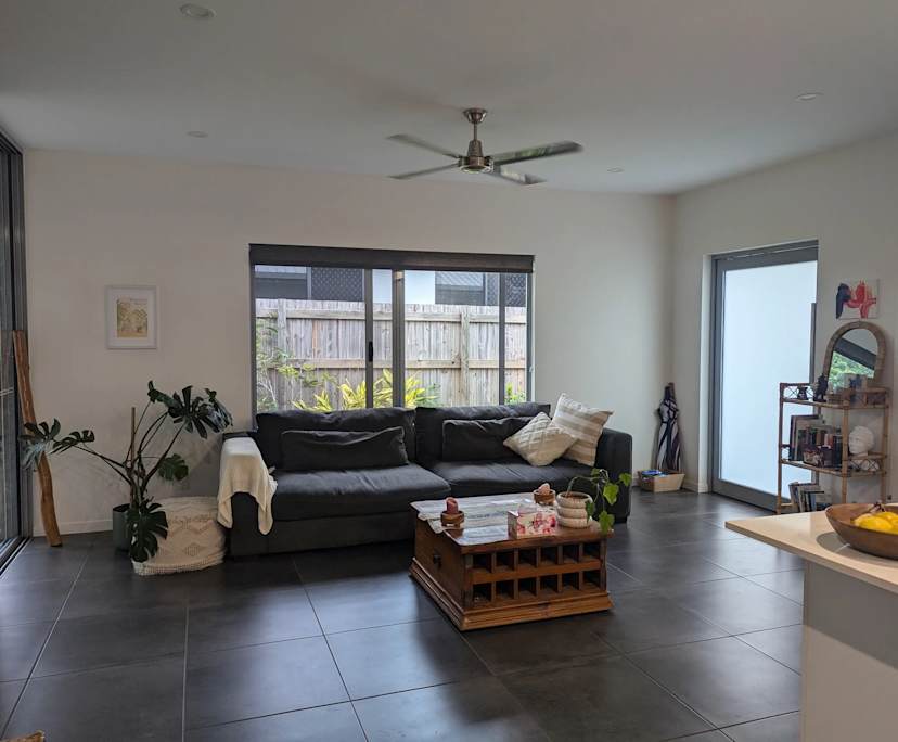 $300, Share-house, 3 bathrooms, Kewarra Beach QLD 4879