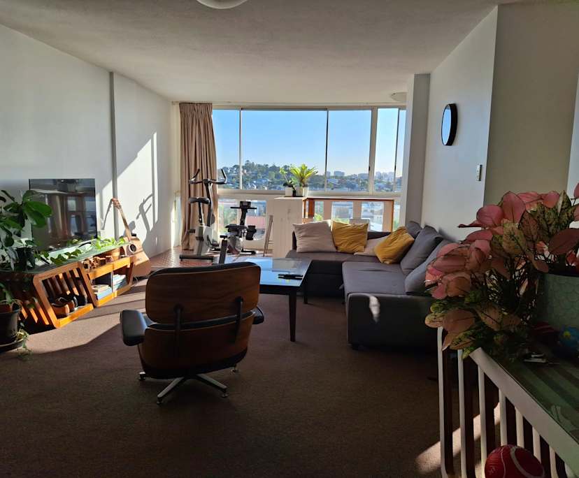 Unfurnished room in a flatshare