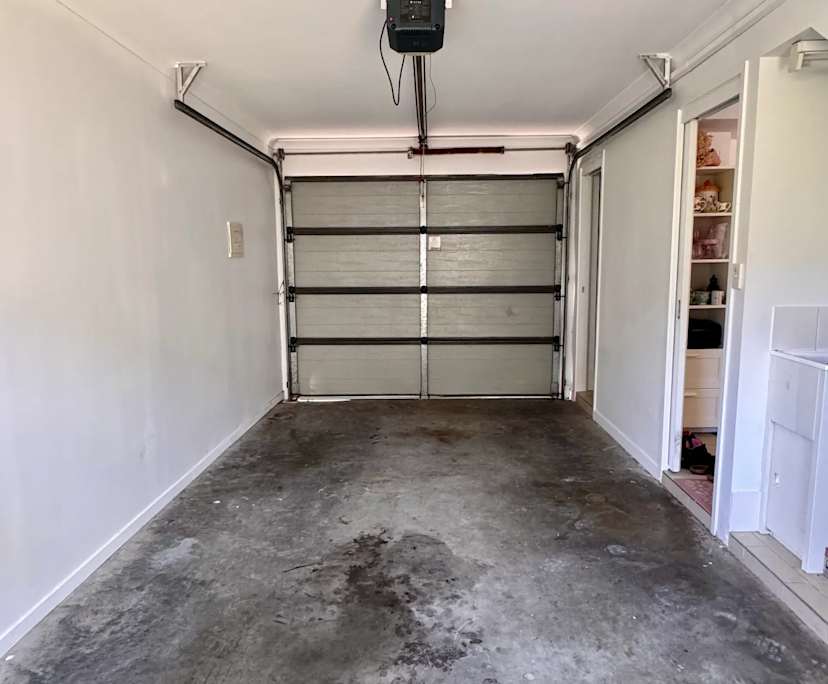 $350, Share-house, 2 bathrooms, Annerley QLD 4103