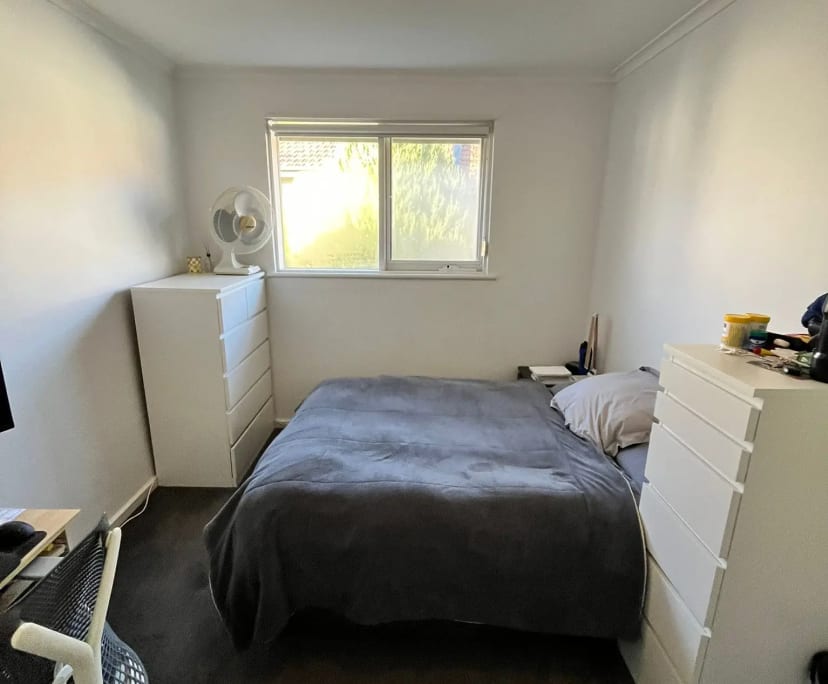Room for Rent in Glen Iris, Melbourne 245, Unfurn...