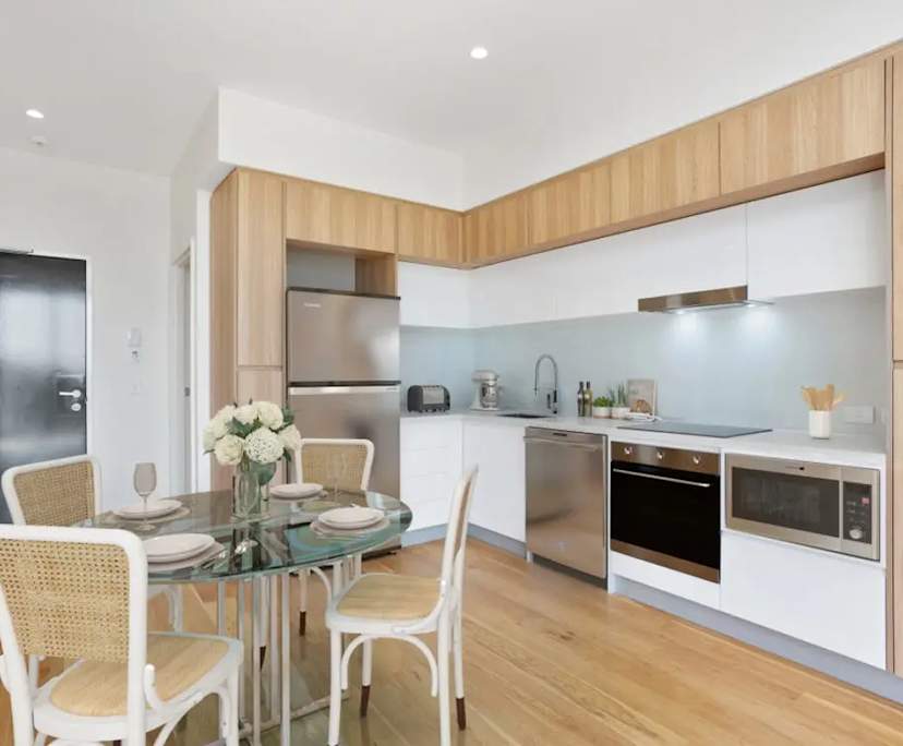 $650, 1-bed, 1 bathroom, Perth WA 6004