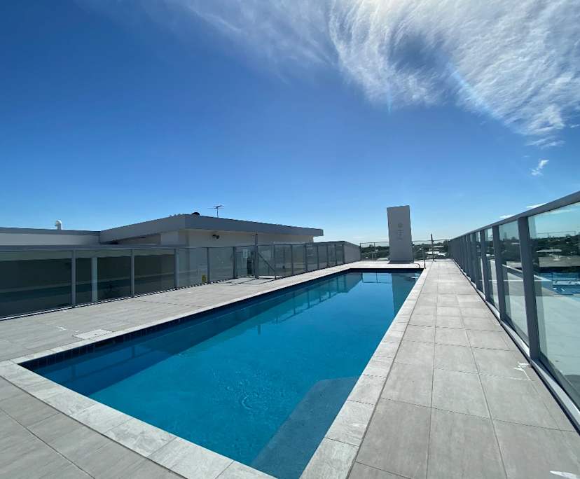 Unfurnished room with own bathroom