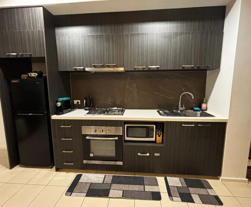 $325, Flatshare, 2 bathrooms, North Melbourne VIC 3051