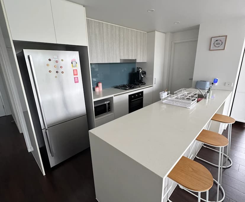 $350, Flatshare, 2 bathrooms, Robina QLD 4226