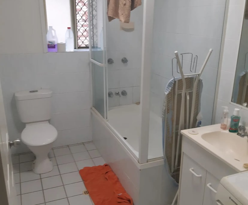 $180, Flatshare, 2 bathrooms, Chermside QLD 4032