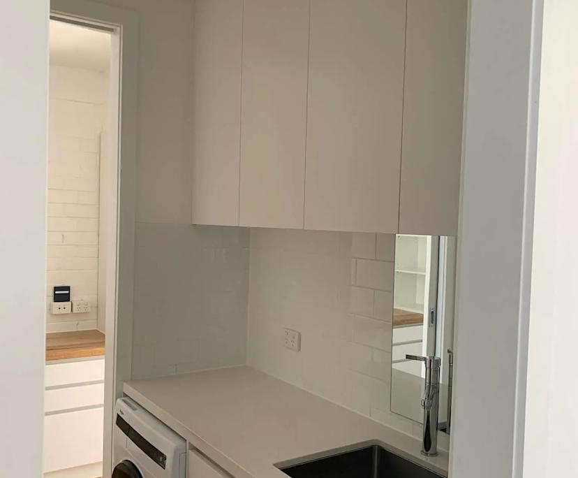 $575, Studio, 1 bathroom, Mornington VIC 3931