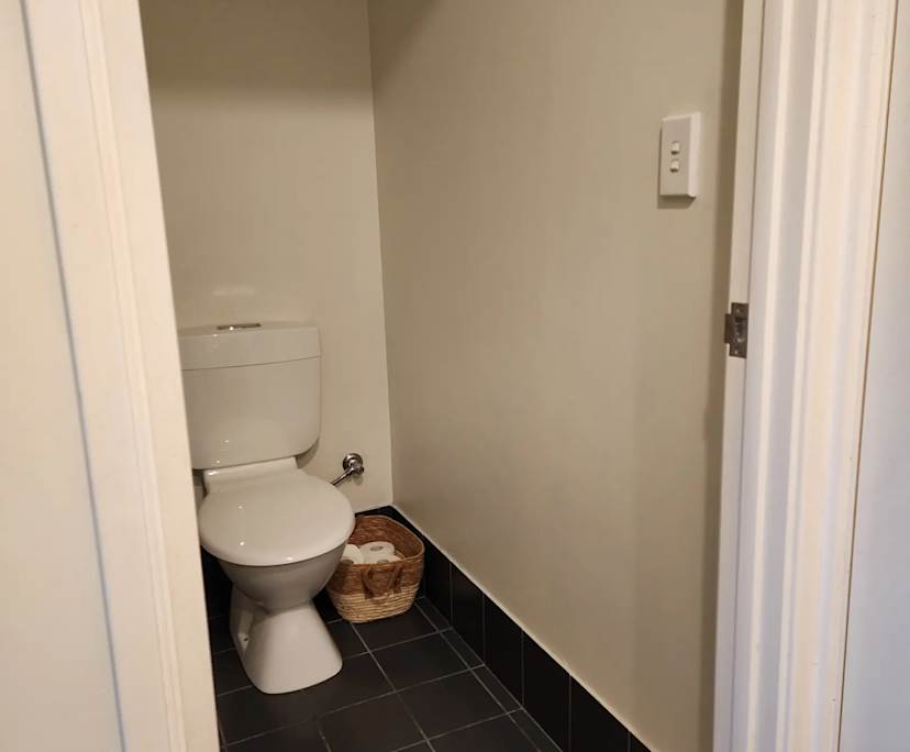 $750, Whole-property, 2 bathrooms, Beldon WA 6027