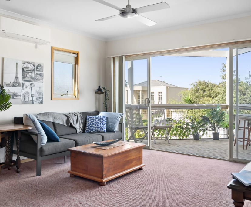 Studio for Rent in Torquay, VIC 350, Furnished, E...