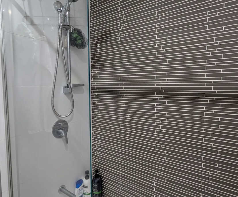 Furnished room with own bathroom