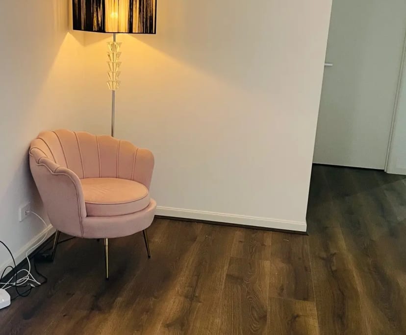 $325, Homestay, 4 bathrooms, Mulgrave VIC 3170