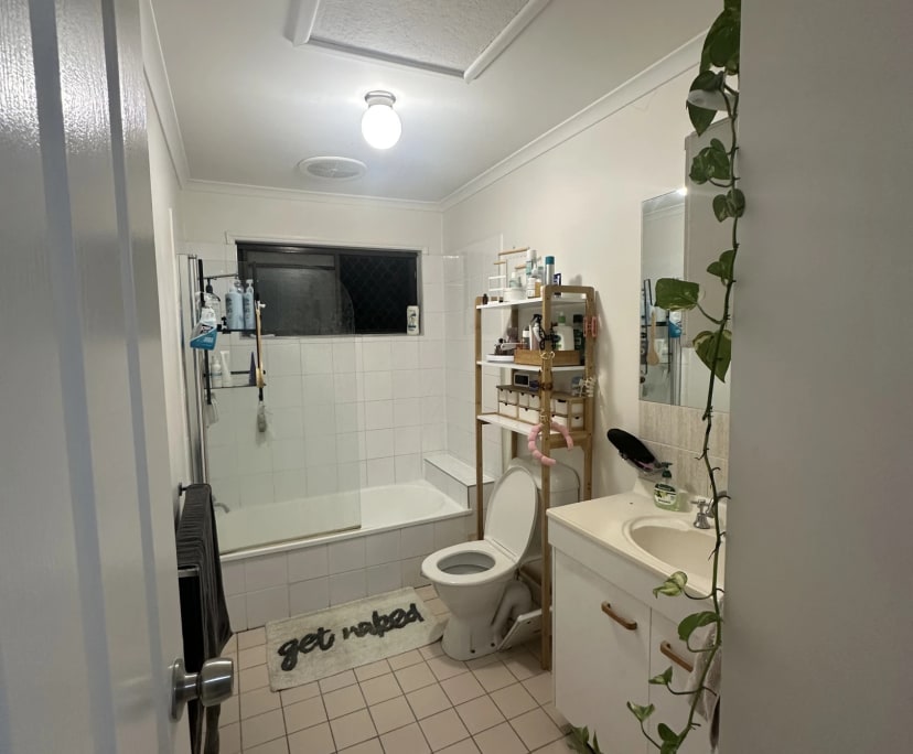 $270, Share-house, 2 bathrooms, Springwood QLD 4127