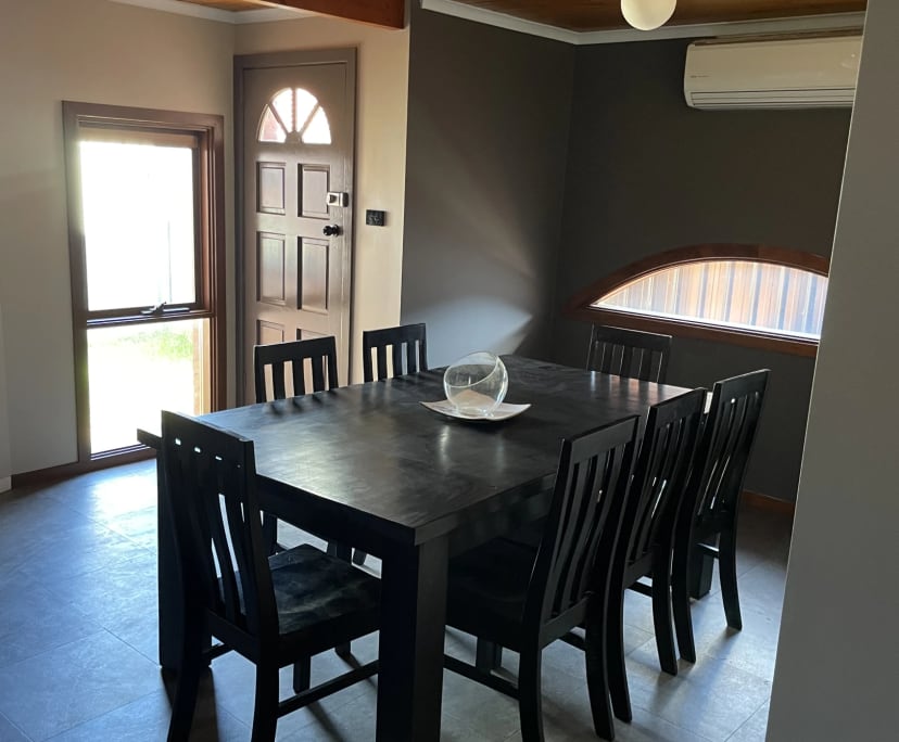 $300, Share-house, 6 bathrooms, Kingsville VIC 3012