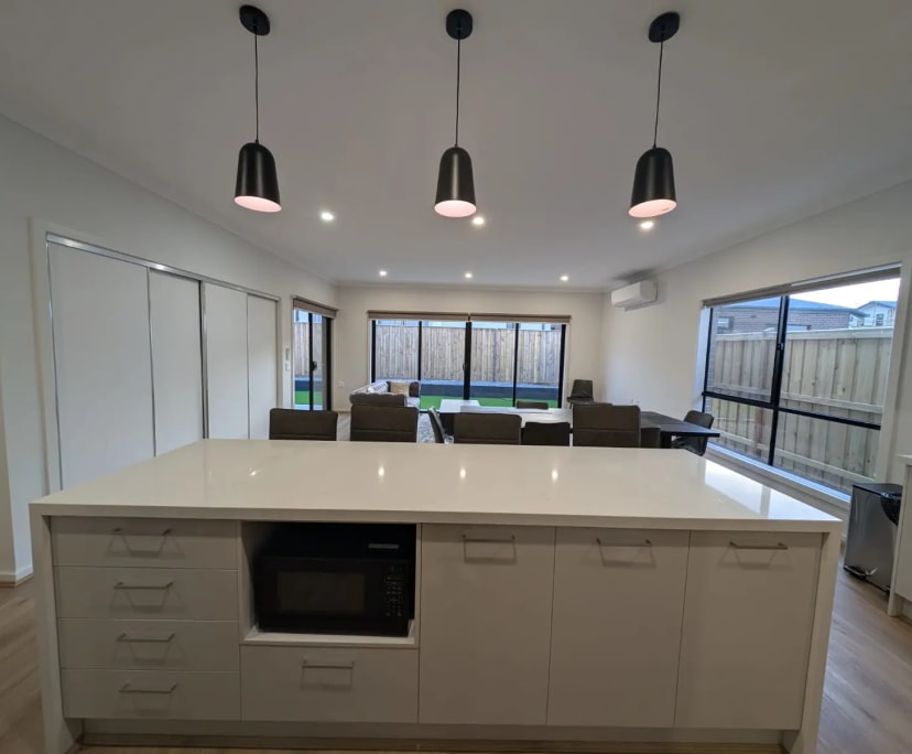 $230-280, Share-house, 3 rooms, Rockbank VIC 3335, Rockbank VIC 3335